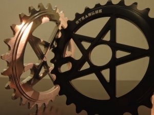 画像1: *Stranger Pentagram Sprocket 28T (1)