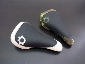 画像1:  Coalition rail Seat  (1)