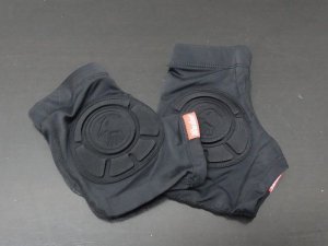 画像1: *Shadow Invisa Lite Ankle Guards (1)