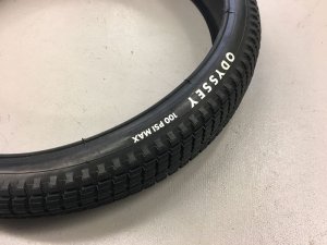 画像1: Odyssey Mike Aitken Street Tire (1)