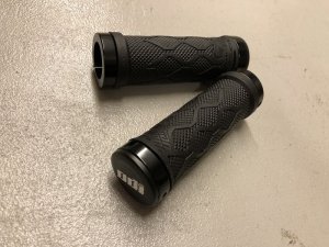 画像1: *[KIDS] Tangent Lock-On Grip [Mini/Flange Less] (1)