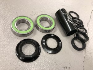 画像1: Terrible One Spanish BB Kit (1)