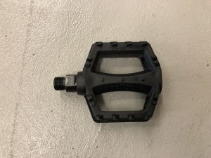画像2: *Wellgo LU968 Mini Plastic Pedal (2)
