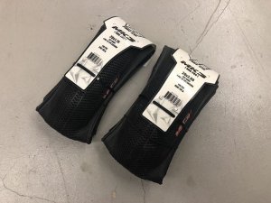 画像1: *[SALE] Vee Tire Mk3 (1)