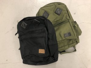 画像1: The Trip Deluxe Backpack (1)