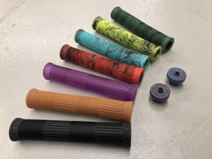 画像2: *Stranger Quan Grip [Kraton] (2)