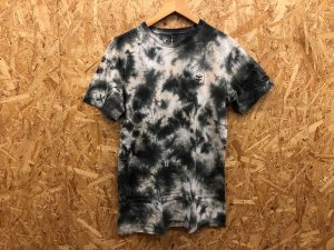 画像1: *Fly Clock Tee (Black Tie Dye) (1)