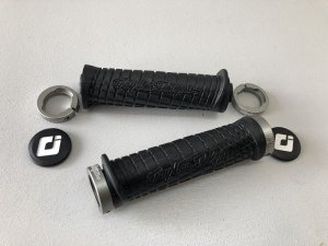 画像1: ODI Troy Lee Lock-on Grip (1)