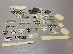画像1: Fly Sticker Pack [2020 Black/White/Green] (1)