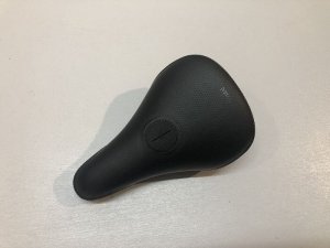 画像2: *Fiend Varanyak V2 Pivotal Seat (2)