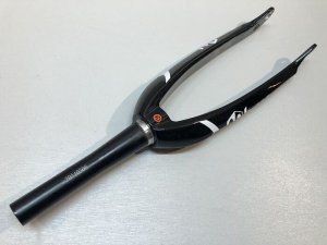 画像3: *[24"Cruiser] Box X5 Carbon Fork [24"/20mm/1-1/8"-1.5" W/Stem Lock] (3)