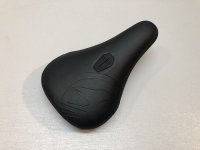 画像1: *Shadow Crow Pivotal Mid Seat [Red Tag]