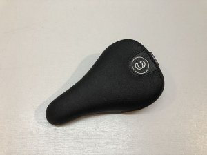 画像1: *Cinema Standard Stealth Pivotal Seat (1)