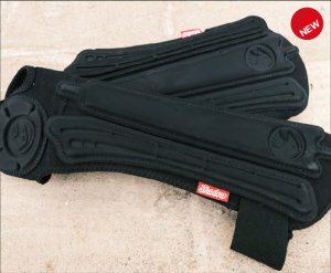 画像2: *Shadow Invisa Lite Jr. Shin/Ankle Combo [Youth] (2)