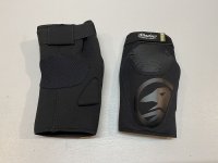 画像1: *Shadow Super Slim V2 Knee Pads [Adult]