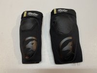 画像2: *Shadow Super Slim V2 Jr. Knee Pads [Youth]