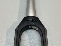 画像3: Answer Dagger Pro Taperd Carbon Fork  [20"/20mm/1-1/8"-1.5" ]