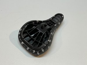 画像3: *Sunday Reflective S-Pattern Pivotal Seat (3)