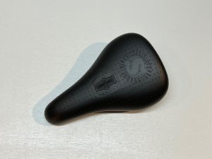 画像1: *Sunday Badge Pivotal Seat (1)