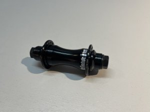 画像1: *Shadow Definitive Front Hub (1)