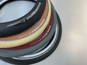 画像1: *Shadow Serpent Tire (1)