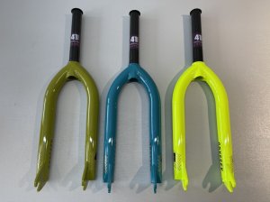 画像1: [SALE] Odyssey Dirt Classic Fork [14mm] (1)