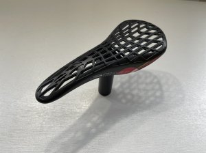 画像1: *Tioga D-Spyder Evo Saddle [Combo/National Team Graphic] (1)