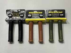 画像2: *ODI Stay Strong Lion Heart Grip (2)