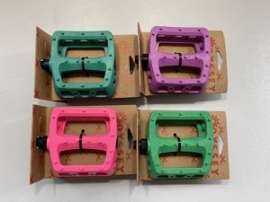 画像1: *Odyssey Twisted PC Pedal [Limited Color] (1)