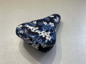 画像6: *Demolition Hucker Hawaiian Seat [Tripod] (6)