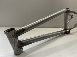 画像1: Subrosa MR1 Frame [20.5"TT] Satin Trans Raw (1)