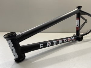画像1: *BSD Freedom Frame [20.5"TT] Flat Black (1)