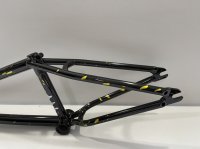 画像3: *[SALE] Kink Solace III Frame (Black/Gold Splash)