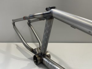 画像5: Subrosa MR1 Frame [20.5"TT] Satin Trans Raw (5)