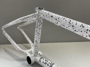 画像4: Volume Vessel Frame V3 [20.75"TT] White/Black Splatter (4)