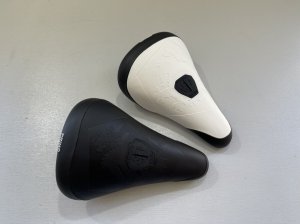 画像1: *Primo Balance Pivotal Seat [Griffin] (1)