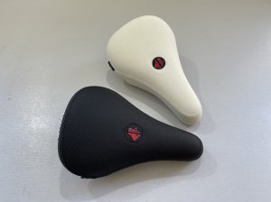 画像1: *Primo Yumi Pivotal Seat (1)