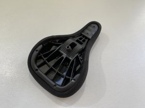 画像3: *Stranger Jcap Pivotal Seat (Black) (3)