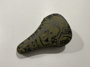 画像8: *Subrosa Thrashed Pivotal Mid Seat (8)