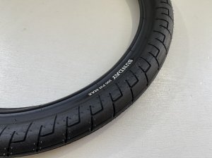 画像1: *Sunday Street Sweeper V2 Tire 2.4" (1)