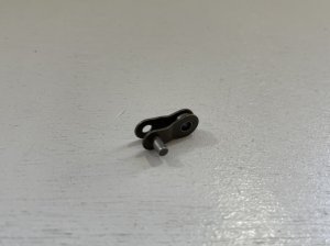 画像1: *KMC Half Link [3/32"] (1)