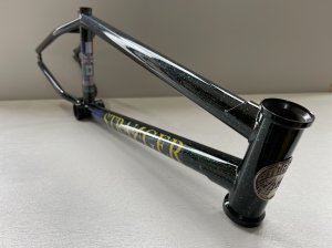 画像2: *Stranger Ballast Frame LTD [20.75"TT] Black/Green Fade (2)