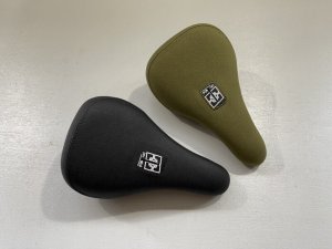 画像1: *Fit Barstool Pivotal Seat (1)