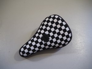 画像1: *Cult x Vans Pivotal Slip-On Seat [B&W Checkerboard] (1)