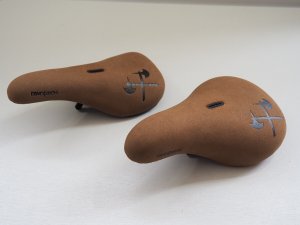 画像6: Demolition Axes Embossed Logo Seat (6)