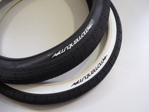 画像1: *Demolition Momentum Tire (1)