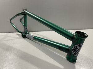 画像2: *Fiend Varanyak V3 Frame [20.25"TT] Matt Trans Green (2)