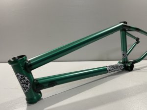 画像1: *Fiend Varanyak V3 Frame [20.25"TT] Matt Trans Green (1)