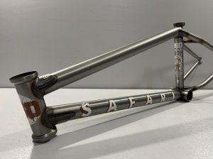 画像1: BSD Safari Frame [20.6"TT] Flat Raw (1)