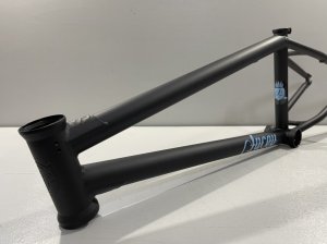 画像1: Federal Lacey 3 Frame [20.75"TT] Matt Black (1)